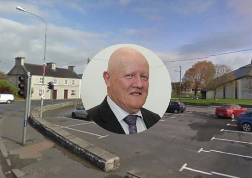 Councillor calls for the appointment of a school safety warden in Claregalway to improve road safety.
