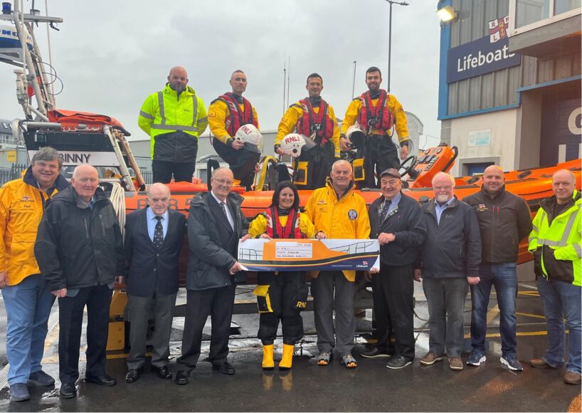Galway RNLI receives €5K from local shipping company