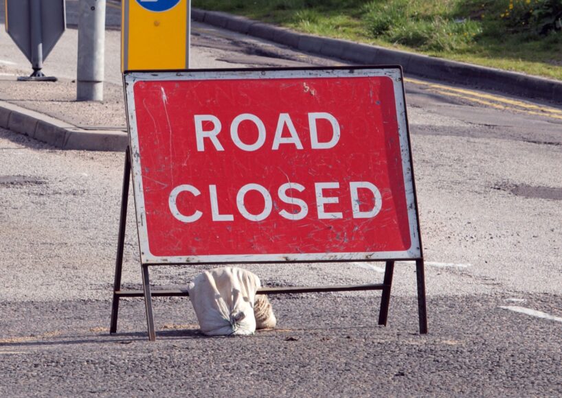 Road closure between Letterfrack and Kylemore Abbey following bus crash