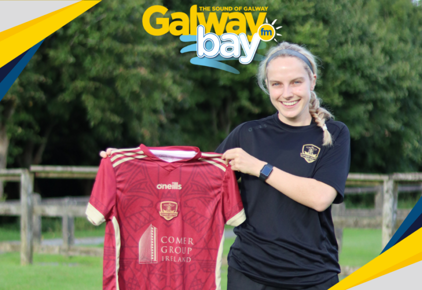 Julie Ann Russell signs for Galway United Women