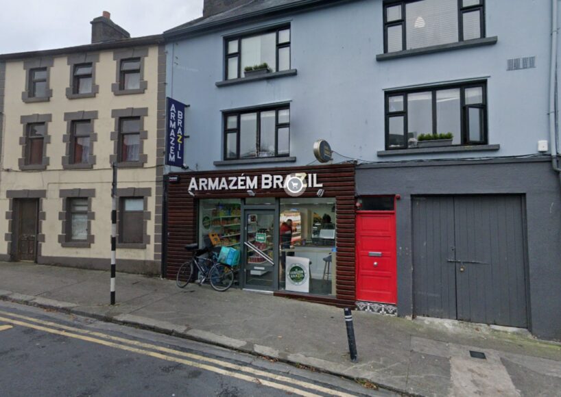 Permission for city food shop to be transformed into restaurant