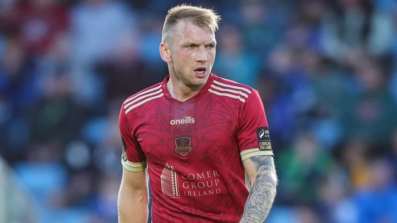 Stephen Walsh re-signs for Galway United