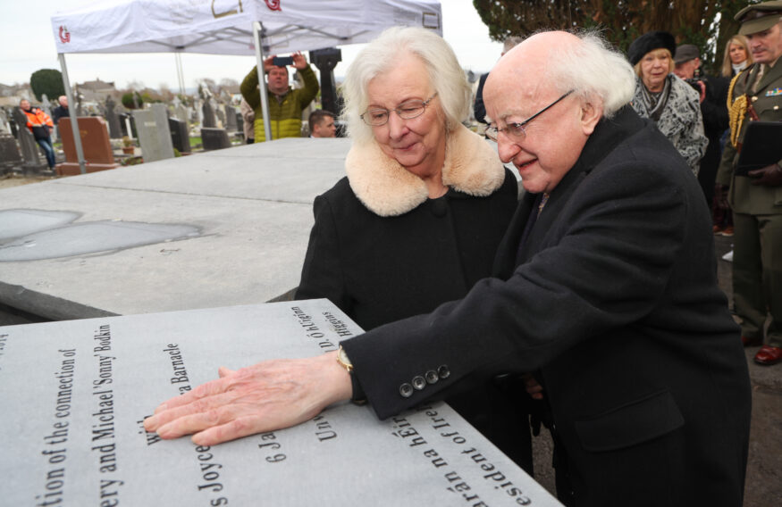 Gallery: President Higgins unveils new James Joyce Plaque at Rahoon Cemetery