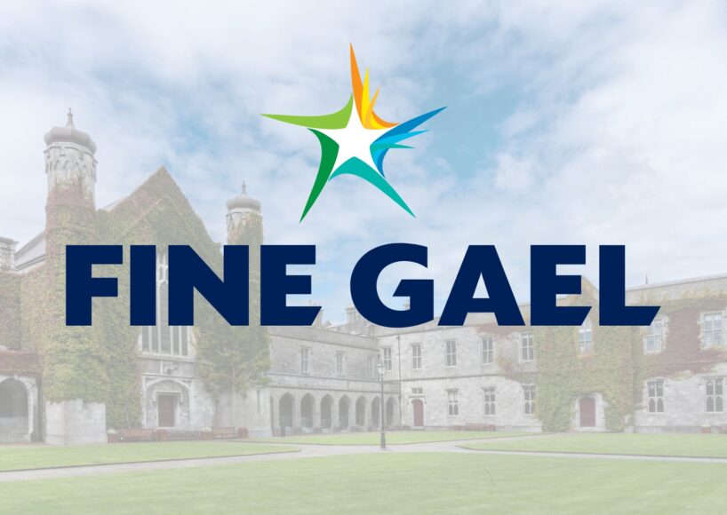 Ministers, TDs and party members arriving in Galway ahead of weekend Ard Fheis