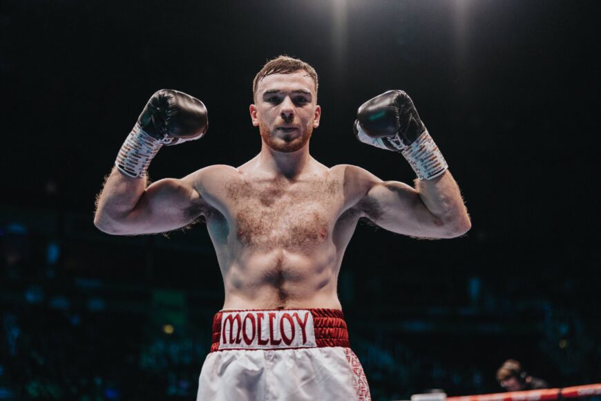 Galway pro-boxer Kieran Molloy maintains perfect record in UK
